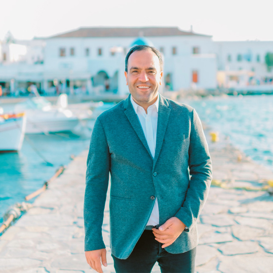 To χρηματιστήριο της ξαπλώστρας στη Μύκονο - Πόσο πληρώνουν για κάθε τετραγωνικό 