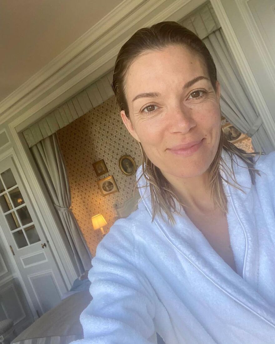 Βίκυ Καγιά: Έτσι είναι χωρίς μακιγιάζ και φίλτρα