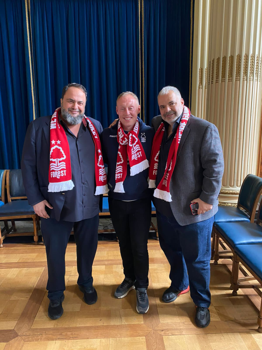 Νότιγχαμ Φόρεστ: «Χαμός» και αποθέωση στην «Old Market Square» για τους πρωταγωνιστές της ανόδου στην Premier League