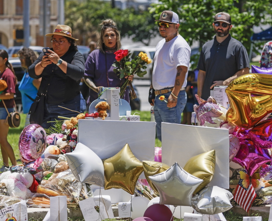 Μακελειό στο Τέξας: Ξεκινούν σήμερα οι κηδείες των παιδιών
