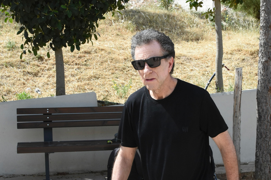 Δάκης: Στο Κοιμητήριο Γλυφάδας έγινε η κηδεία