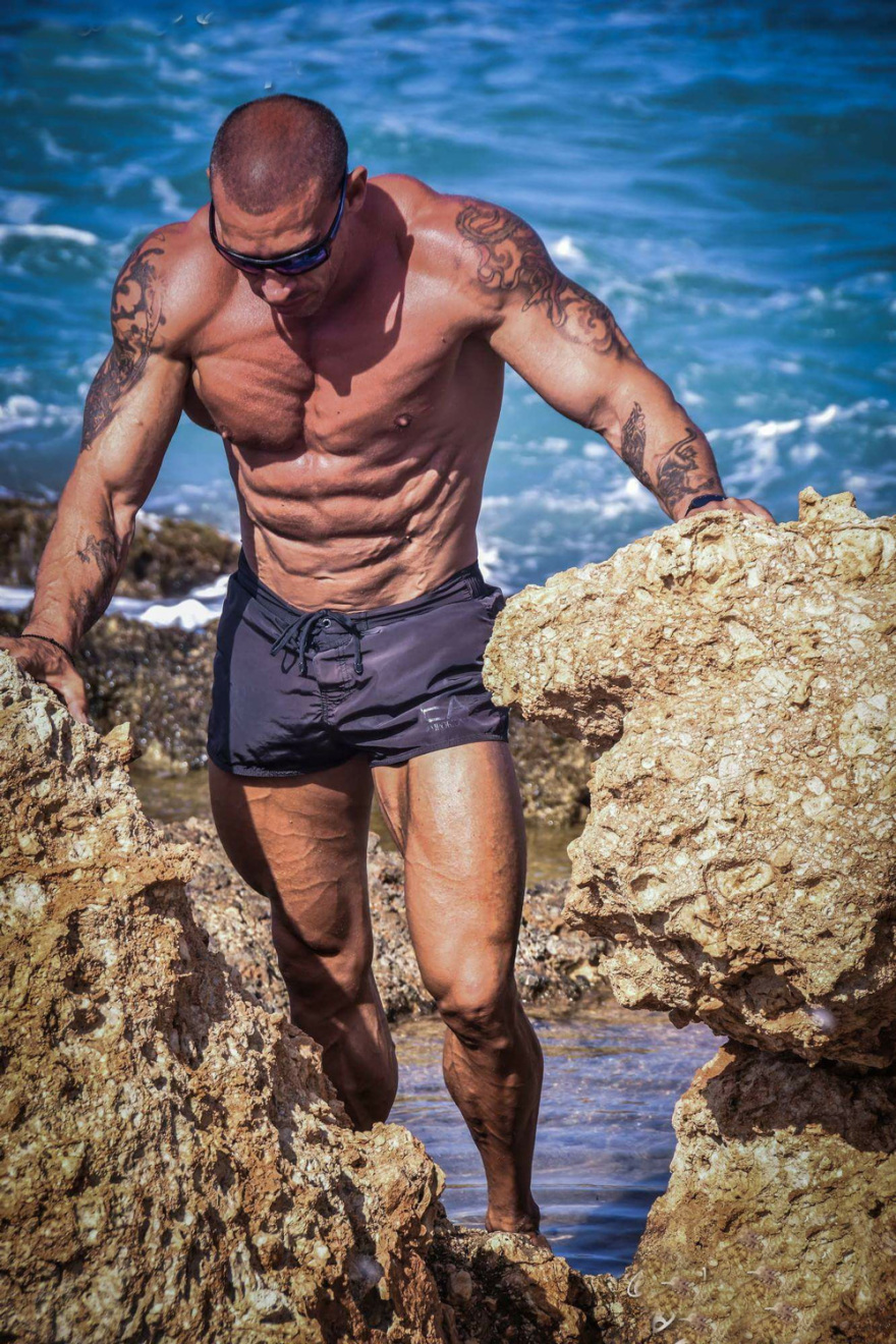 Θεσσαλονίκη: Θρίλερ με την «αυτοκτονία» γνωστού γυμναστή - Γιατί μπαίνει το Ανθρωποκτονιών στις έρευνες