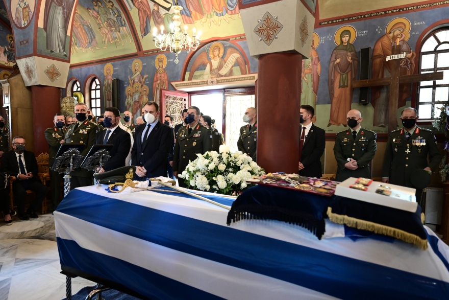 Κωνσταντίνος Κόρκας: Με στρατιωτικές τιμές η κηδεία του θρύλου των Ειδικών Δυνάμεων