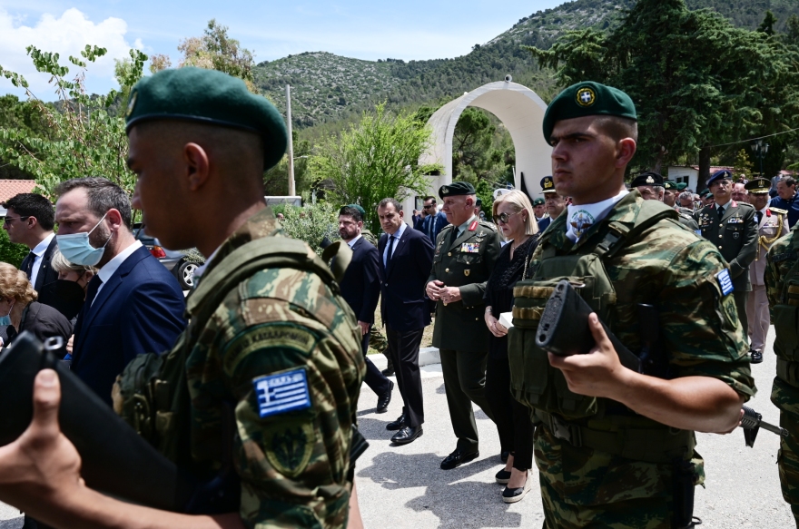 Κωνσταντίνος Κόρκας: Με στρατιωτικές τιμές η κηδεία του θρύλου των Ειδικών Δυνάμεων