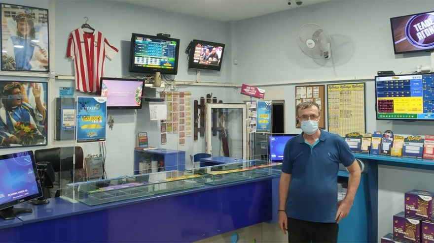 Με 3 ευρώ κέρδισε 200.000 ευρώ στο ΣΚΡΑΤΣ «Γυρίζει και Κερδίζει»