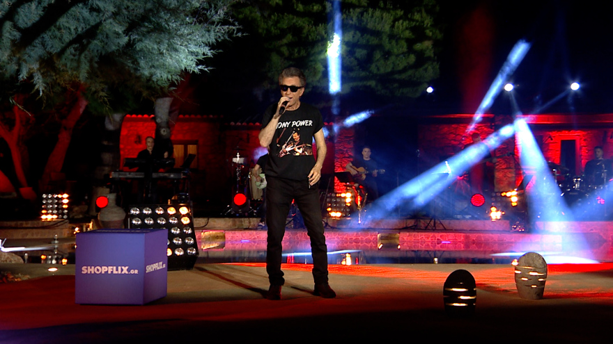 «Σπίτι με το Mega»: Ο Κωνσταντίνος Χριστοφόρου δίνει τον ρυθμό 