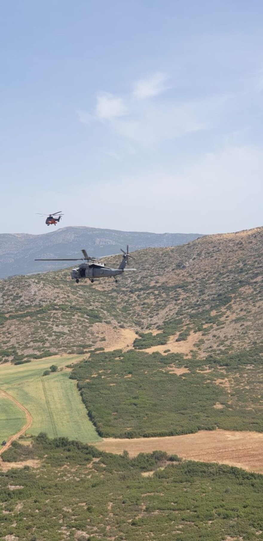 ΓΕΕΘΑ: Ελληνικό Super Puma και δυο F-16 σε συνεκπαίδευση με ελικόπτερα από το Harry S. Truman