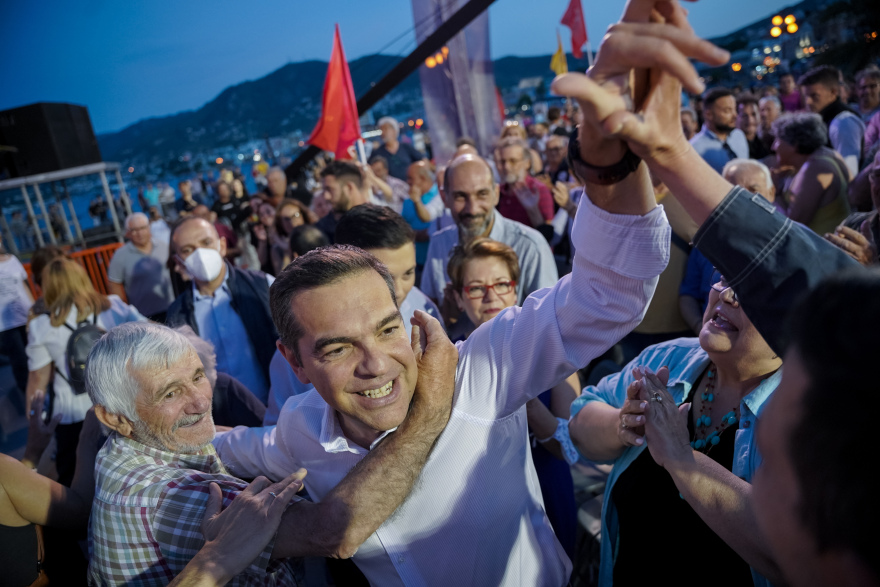 Τσίπρας: Φοβάμαι ότι θα παραλάβουμε χάος και στα εθνικά μας θέματα – «Μονοπρόσωπη ΕΠΕ» η εξωτερική πολιτική