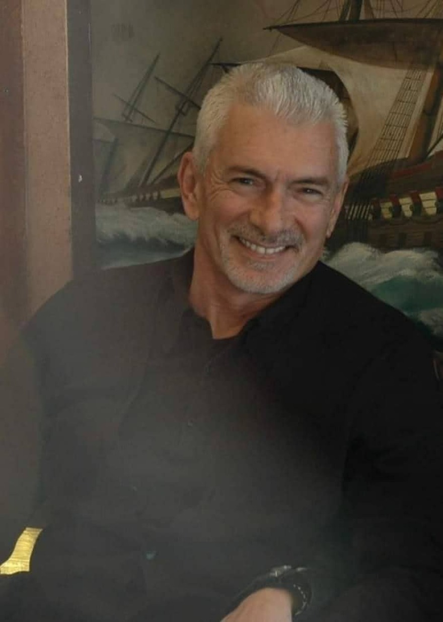 Ερρίκος Πετιλόν: Ετοιμάζεται να κάνει την είσοδό του στην πολιτική 