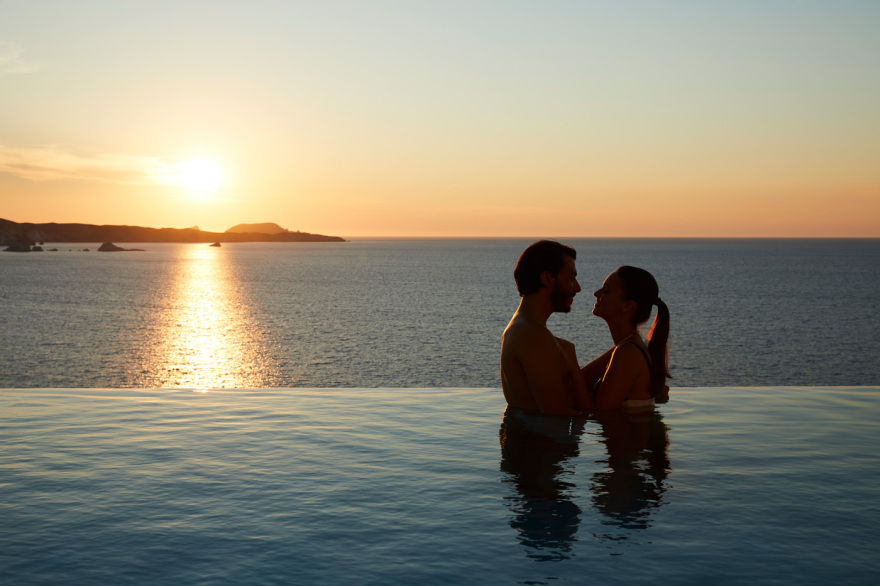 Διακοπές στη Μήλο: Μία εμπειρία για όλες τις αισθήσεις