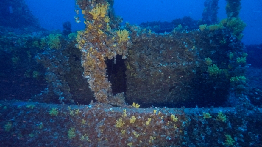 Κύθνος: Ναυάγιο ισπανικού ατμόπλοιου - «Είναι σαν να σταμάτησε ο χρόνος τον Απρίλιο του 1943» (φωτογραφίες)