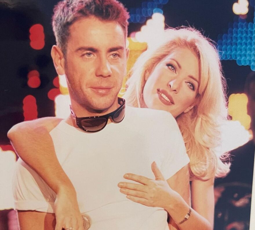 Η Ελένη Μενεγάκη θυμάται τα παλιά - Οι φωτογραφίες που «ξέθαψε» από τα χρόνια του «Πρωινού Καφέ»