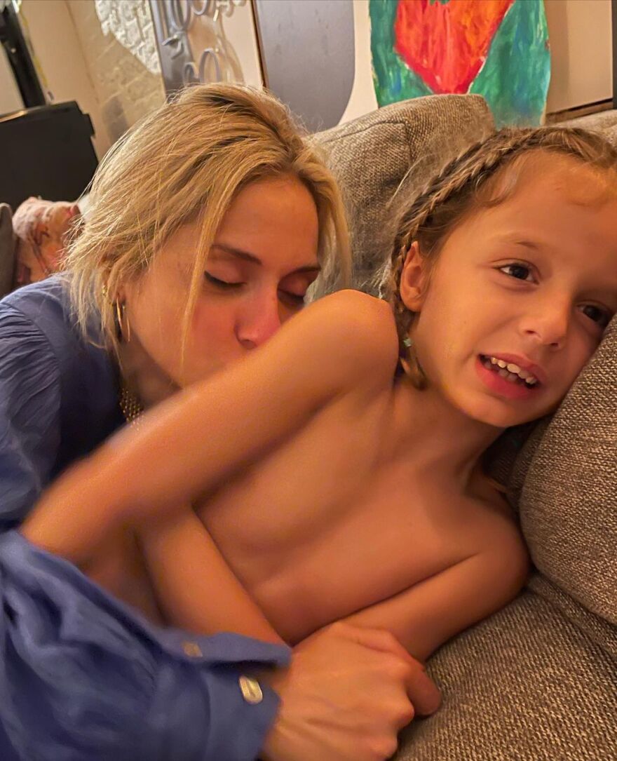 Άννα Βίσση: Οι τρυφερές φωτογραφίες με τα εγγόνια της από τη Νέα Υόρκη