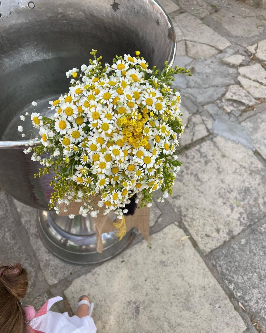 Η Δούκισσα Νομικού έγινε νονά στην Κρήτη