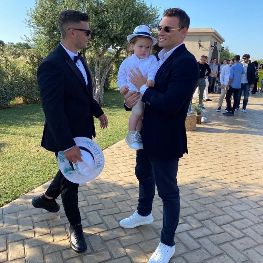 Η Σοφία Φυρού και ο Αλέξανδρος Κοψιάλης βάφτισαν τον γιο τους - Νονός ο Δημήτρης Φιντιρίκος
