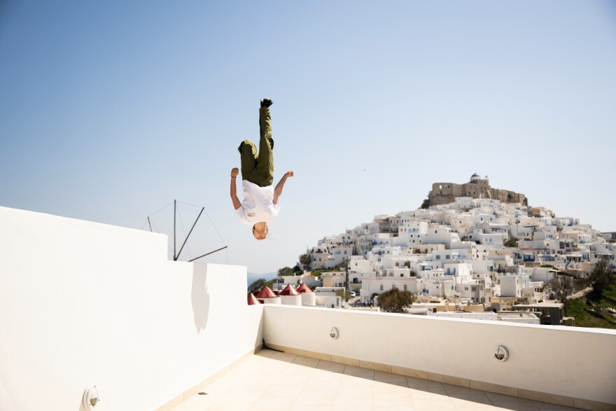 Στην Αστυπάλαια ο παγκόσμιος τελικός freerunning του Red Bull Art of Motion