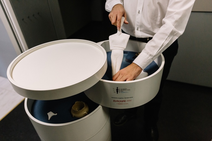 «ΣΕ ΕΠΑΦΗ» από το Μουσείο Κυκλαδικής Τέχνης και τη Eurolife FFH