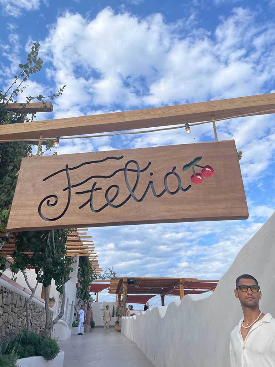 Μύκονος: «Απόβαση» Ελλήνων στο νησί για το τριήμερο του Αγίου Πνεύματος