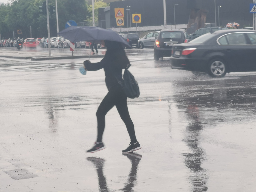 Καιρός: Η κακοκαιρία Genesis πλήττει και τη Θεσσαλονίκη, σε επιφυλακή ο δήμος 