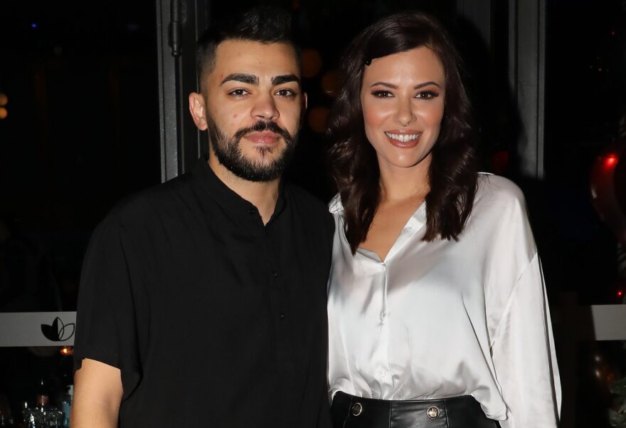 Η Λάουρα Νάργες και ο Χρήστος Σαντικάι αποκάλυψαν πώς έγιναν ζευγάρι