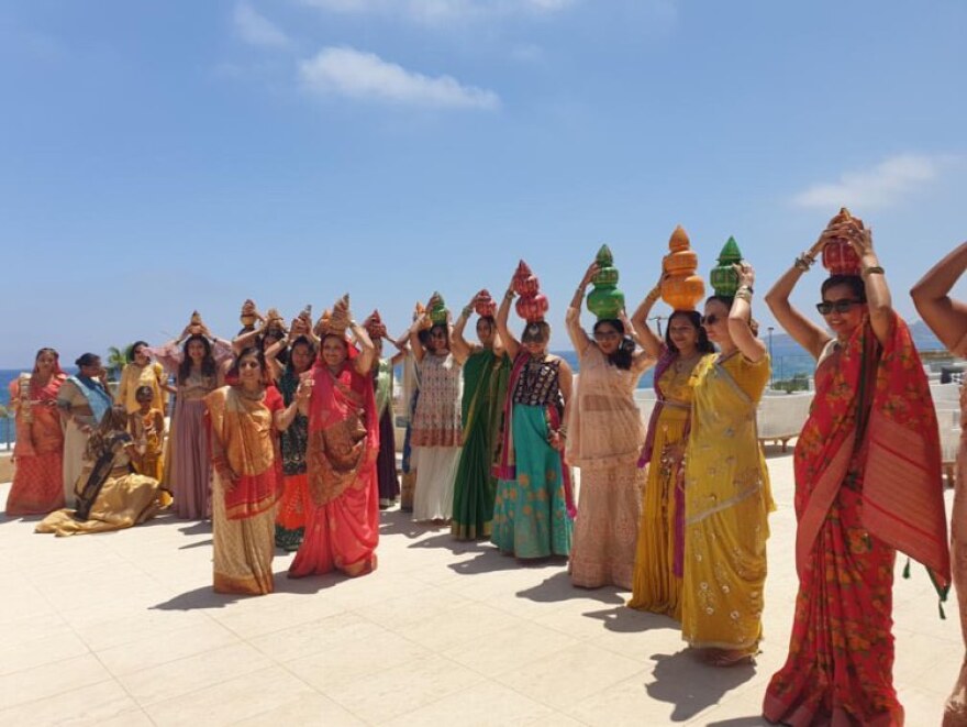 Ρόδος: Γάμος... υπερπαραγωγή με «άρωμα» Bollywood