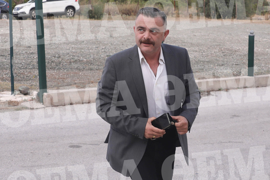 Ορφέας Αυγουστίδης: Ο «Αστέρης» του Σασμού ντύθηκε γαμπρός με... σαρίκι - Δείτε φωτογραφίες