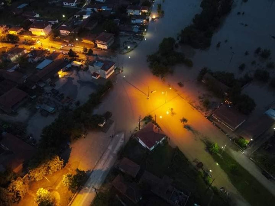 Καιρός - κακοκαιρία «GENESIS»: Μεγάλες καταστροφές στην Ορεστιάδα - Πλημμύρισαν σπίτια, «κόπηκε» ο δρόμος