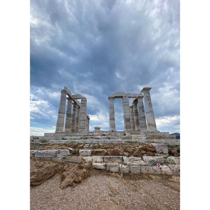 Ολυμπία Κρασαγάκη για τον καρκίνο: «Δεν πενθώ για τα μακριά κυματιστά μαλλιά μου»