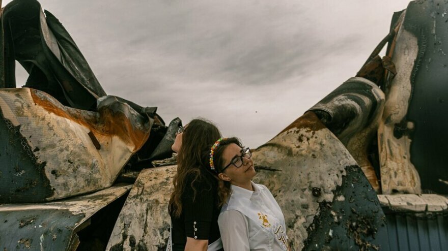 Αποφοίτηση μέσα στα ερείπια του πολέμου στην Ουκρανία - Δείτε φωτογραφίες