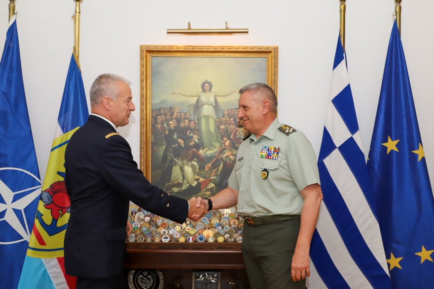 Φλώρος: Προτεραιότητα η συνεργασία με τη Γαλλία και στο πεδίο του Διαστήματος