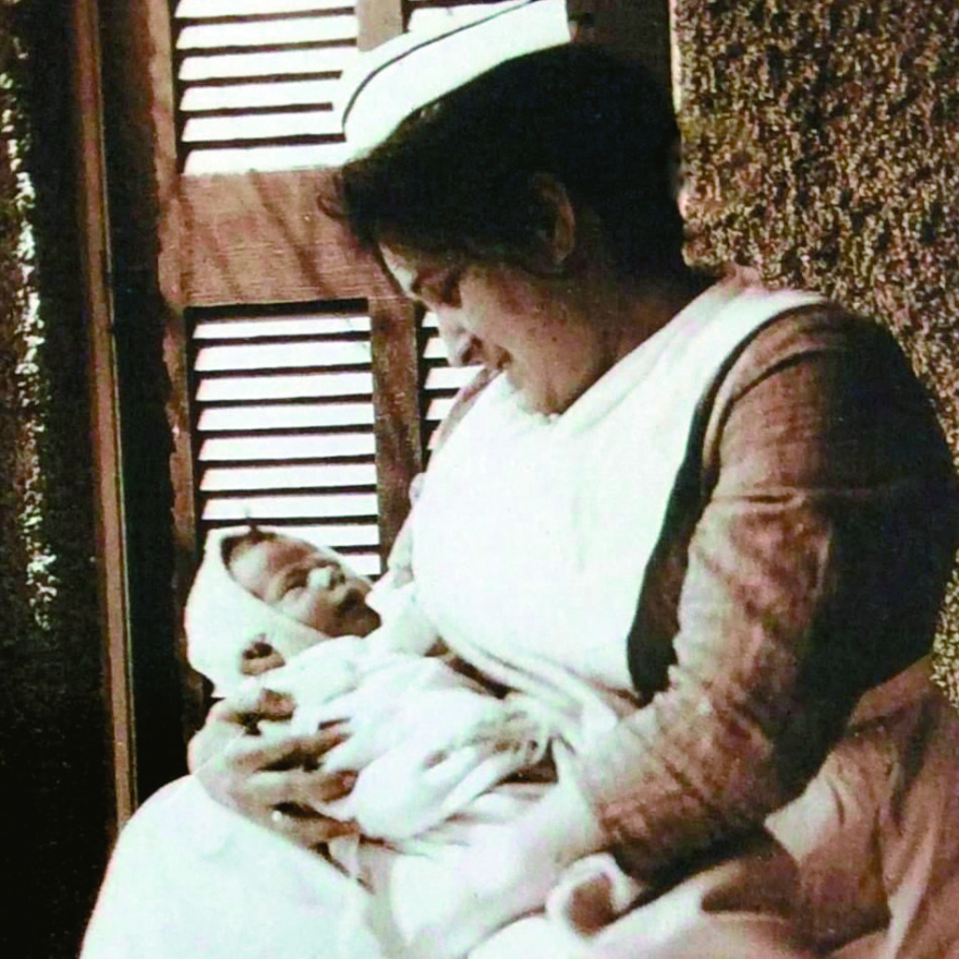 Καταστροφή της Σμύρνης: Το ημερολόγιο της νοσοκόμας που έσωσε 5.000 παιδιά από τα χέρια των Τούρκων