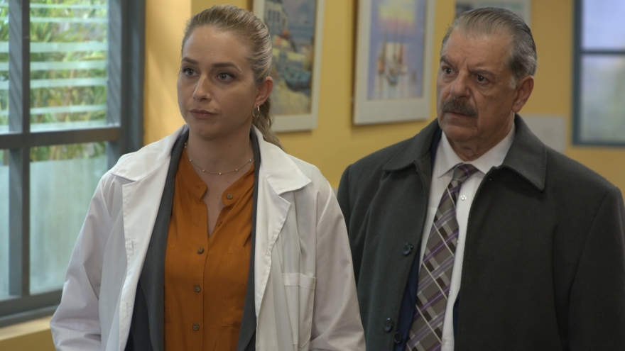 Τρία Μίλια: Ο Στέφανος και η Λίζα μεταφέρονται στην κλινική