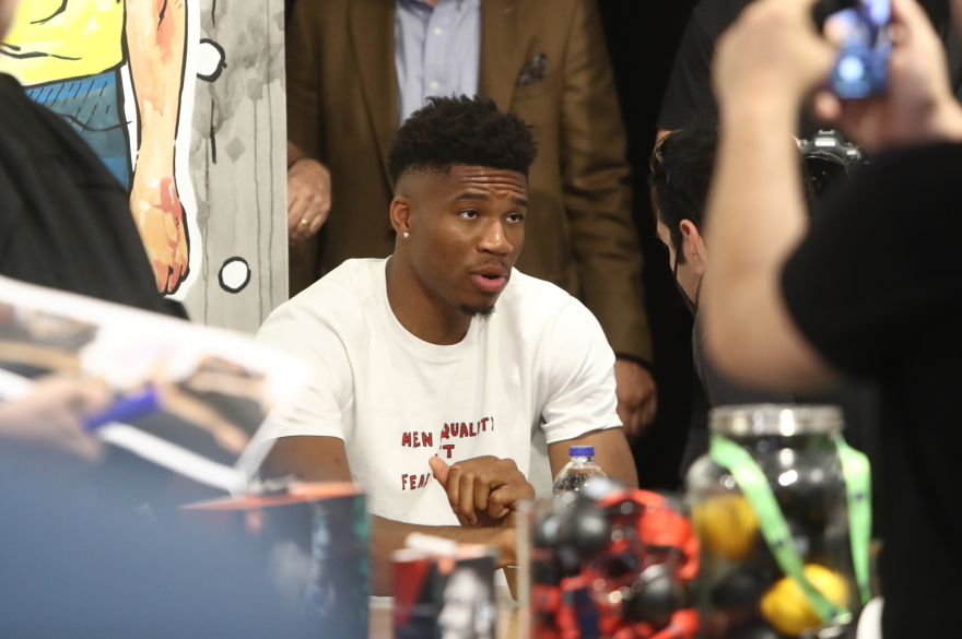 Αντετοκούνμπο: «Οι άνδρες με ποιότητα δεν φοβούνται την ισότητα»