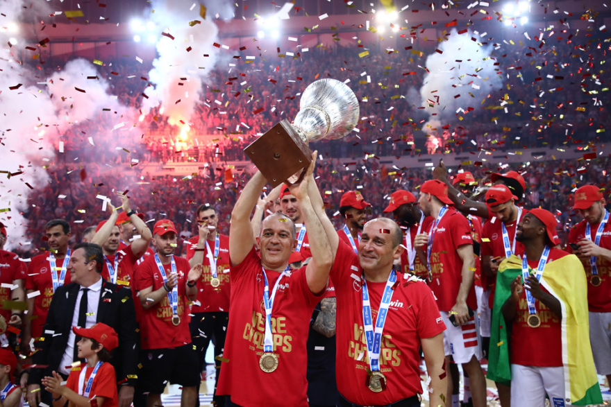 Stoiximan Basket League - Πρωταθλητής ο Ολυμπιακός: Νίκησε 93-74 τον Παναθηναϊκό στο ΣΕΦ, έκανε το 3-0 και επέστρεψε στην κορυφή! 