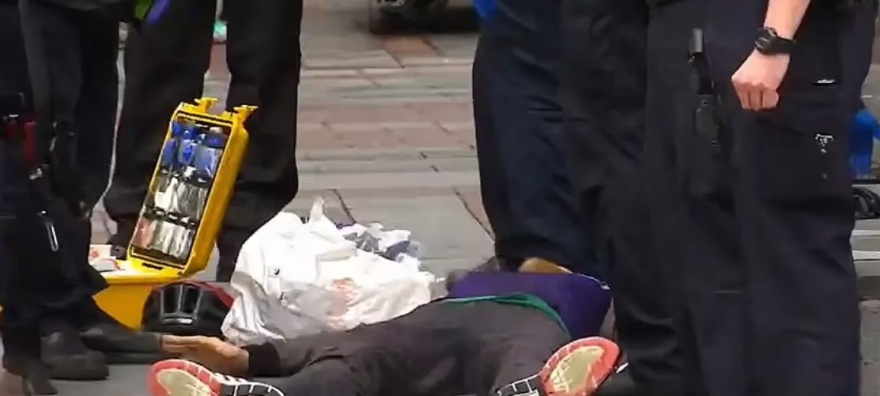 ΗΠΑ: Η αποποινικοποίηση των σκληρών ναρκωτικών έκανε το Πόρτλαντ να θυμίζει... υπαίθρια αγορά ουσιών