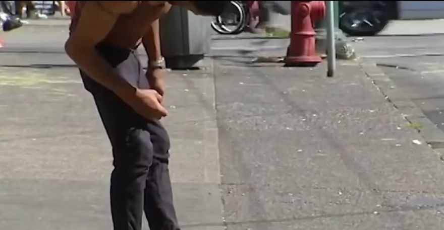 ΗΠΑ: Η αποποινικοποίηση των σκληρών ναρκωτικών έκανε το Πόρτλαντ να θυμίζει... υπαίθρια αγορά ουσιών