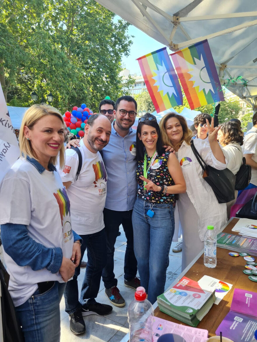 Athens Pride: Υπουργοί της κυβέρνησης και στελέχη κομμάτων έδωσαν το «παρών»