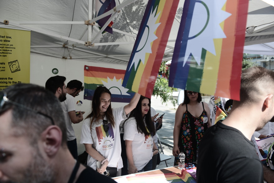 Athens Pride: Υπουργοί της κυβέρνησης και στελέχη κομμάτων έδωσαν το «παρών»