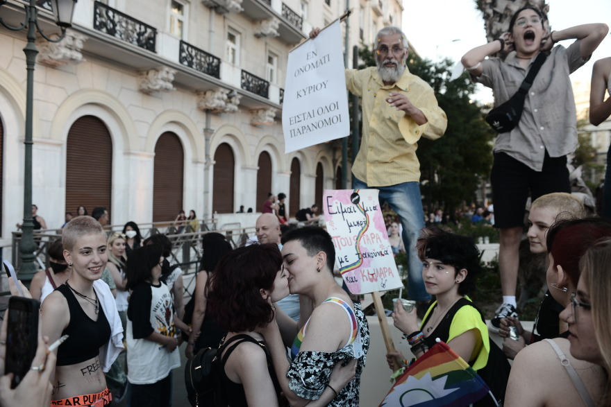 Athens Pride: Υπουργοί της κυβέρνησης και στελέχη κομμάτων έδωσαν το «παρών»