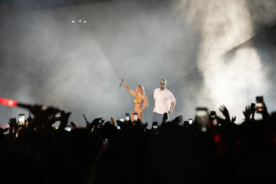 Κωνσταντίνος Αργυρός - Ελένη Φουρέιρα: Αποθεώθηκαν στη συναυλία τους στη Θεσσαλονίκη