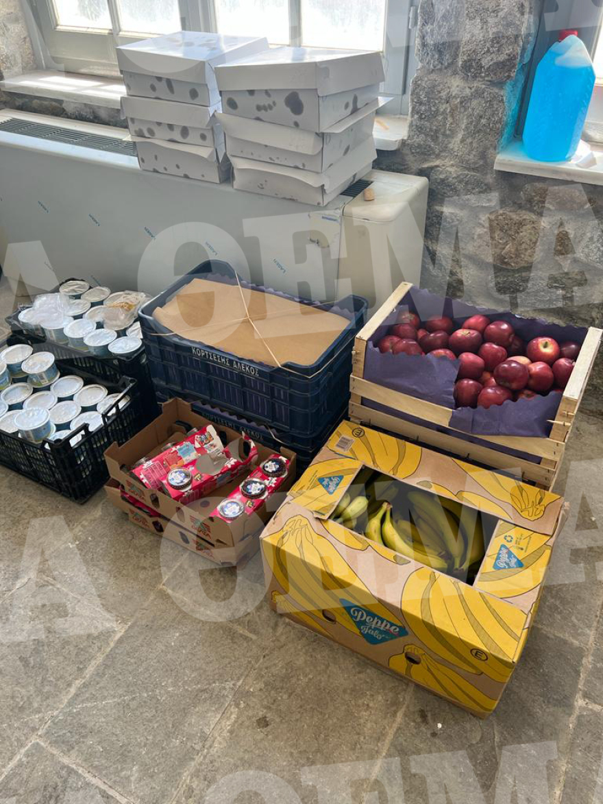 Μεγάλη επιχείρηση διάσωσης μεταναστών στη Μύκονο - Αγνούνται 4, σώθηκαν 108 που επέβαιναν σε ιστιοπλοϊκό σκάφος 