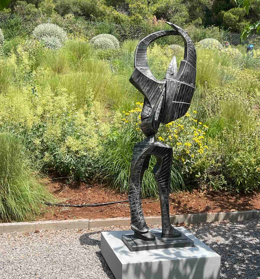 Δύο σημαντικά έργα τέχνης στο Αποτεφρωτήριο Ριτσώνας