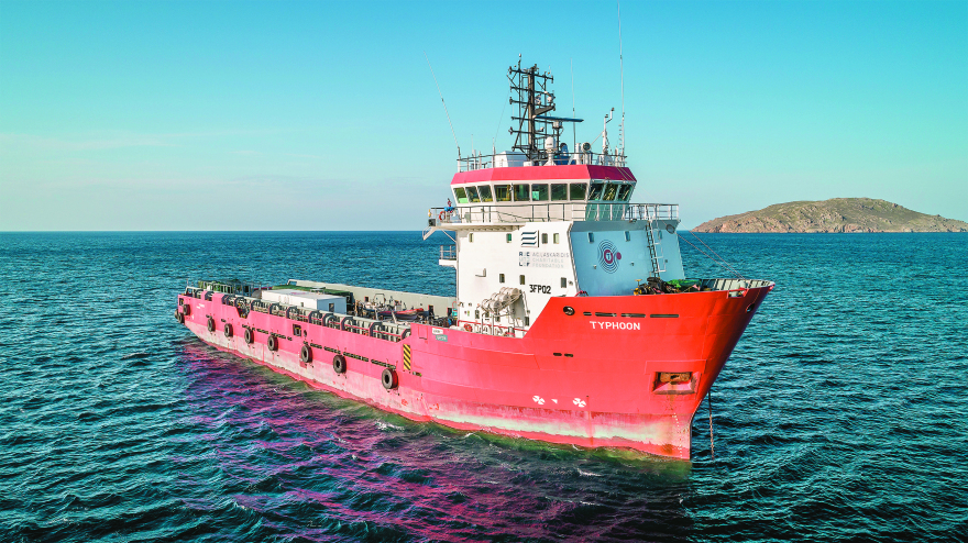 Ιδρυμα Λασκαρίδη: Ο «Τυφώνας» καθάρισε σε δύο χρόνια 2.041 ελληνικές ακτές