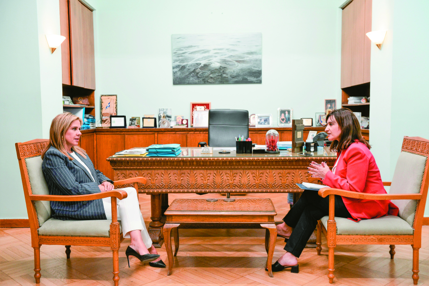 Ζωή Ράπτη στο «ΘΕΜΑ»: 400.000 ζήτησαν ψυχολογική στήριξη λόγω πανδηµίας