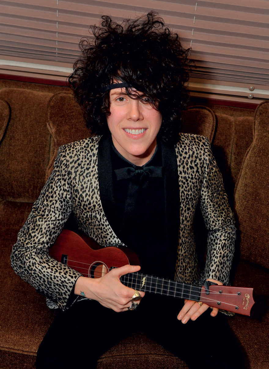 LP: «Λατρεύω την Αθήνα, έχει παλμό» δηλώνει η δημιουργός του επιτυχημένου «Lost On You»