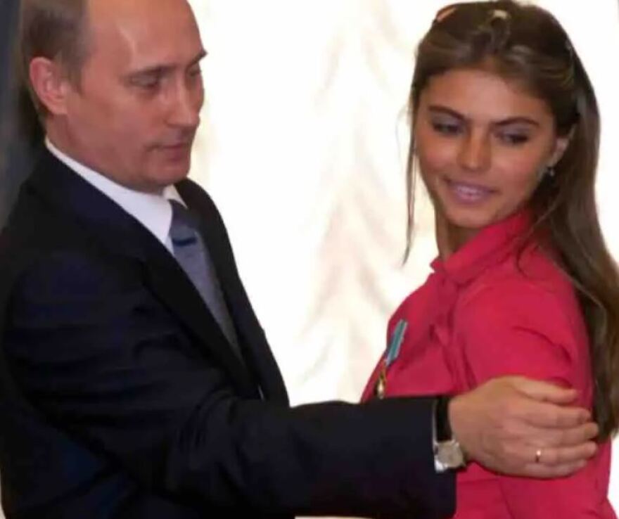 Πόλεμος στην Ουκρανία: Φήμες ότι η ερωμένη του Πούτιν Καμπάεβα έχει δύο σπίτια στην Τουρκία