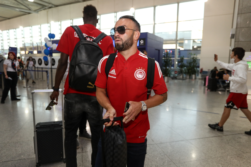 Ο Ολυμπιακός αναχώρησε για Αυστρία