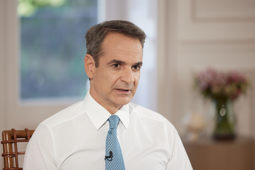 Θερμό πολιτικό καλοκαίρι: Στην τελική ευθεία για τις κάλπες