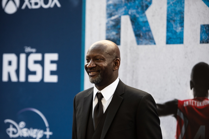 Rise: Η οικογένεια Αντετοκούνμπο στην πρεμιέρα της βιογραφικής ταινίας