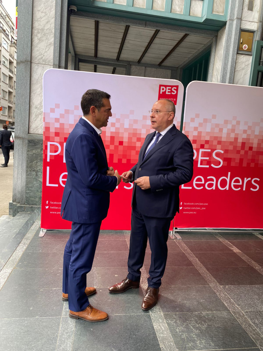 Τσίπρας στη σύνοδο των ευρωσοσιαλιστών: Άμεσα πρωτοβουλία για ειρήνη στην Ουκρανία